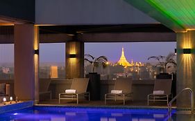 Yangon Thanlwin Hotel